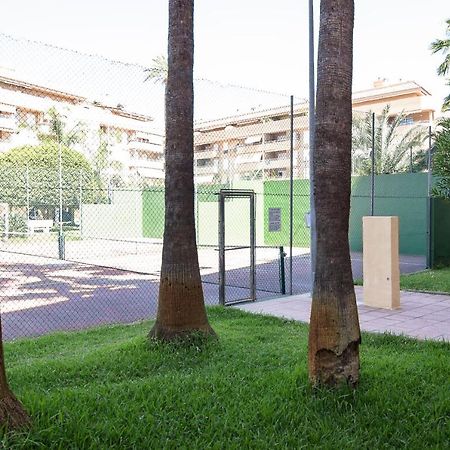 Beach Paradise Flat In Denia Centre W/ Large Pool Exterior photo